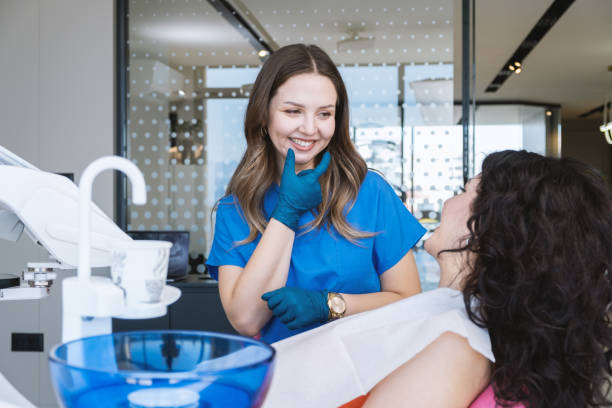 Best Root Canal Treatment  in Sinton, TX